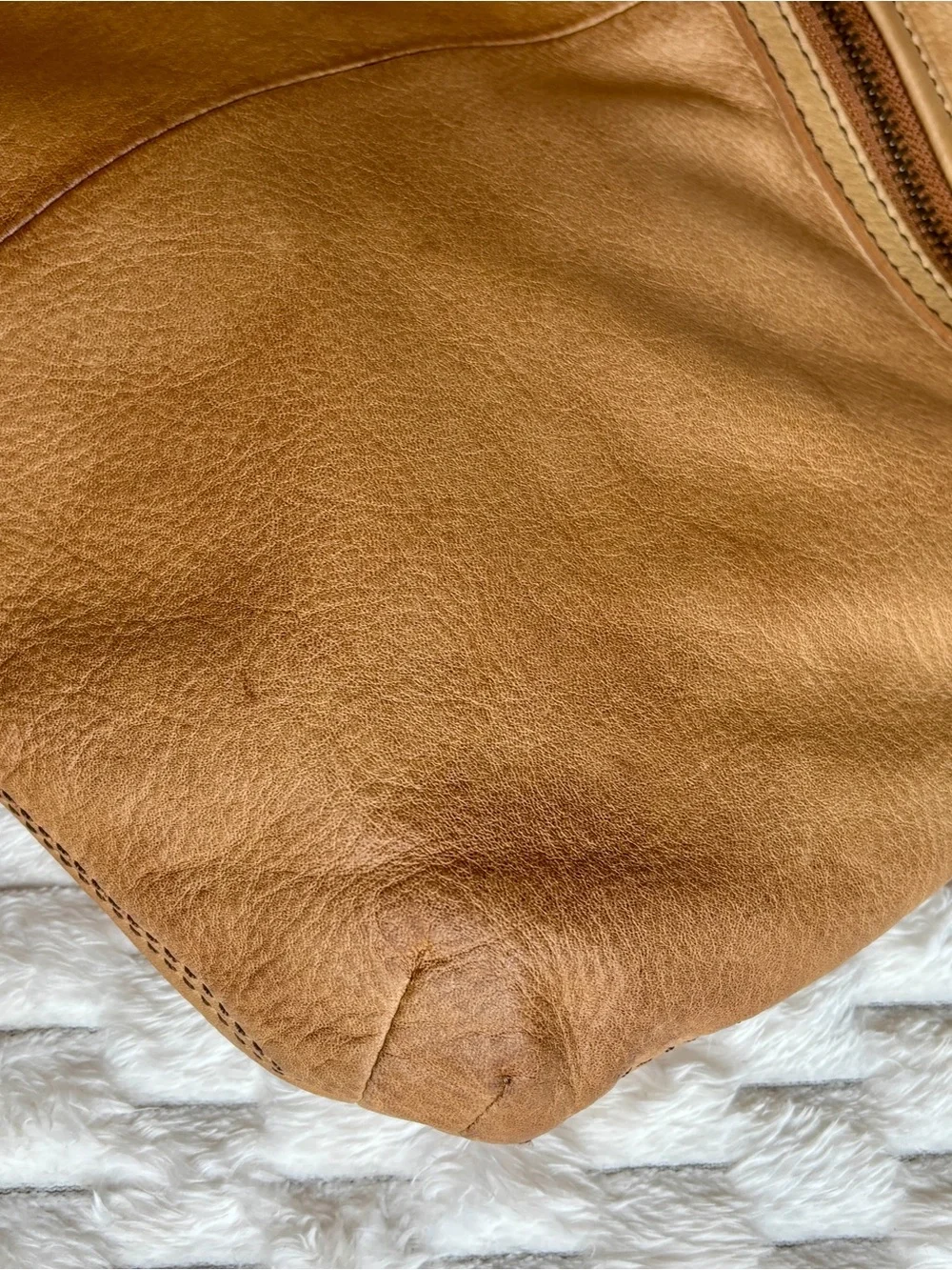 Fossil tan, leather, rustic, tote, bag, convertible straps, antique brass
